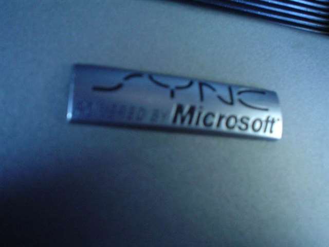 Ford Escape 2011 photo 24